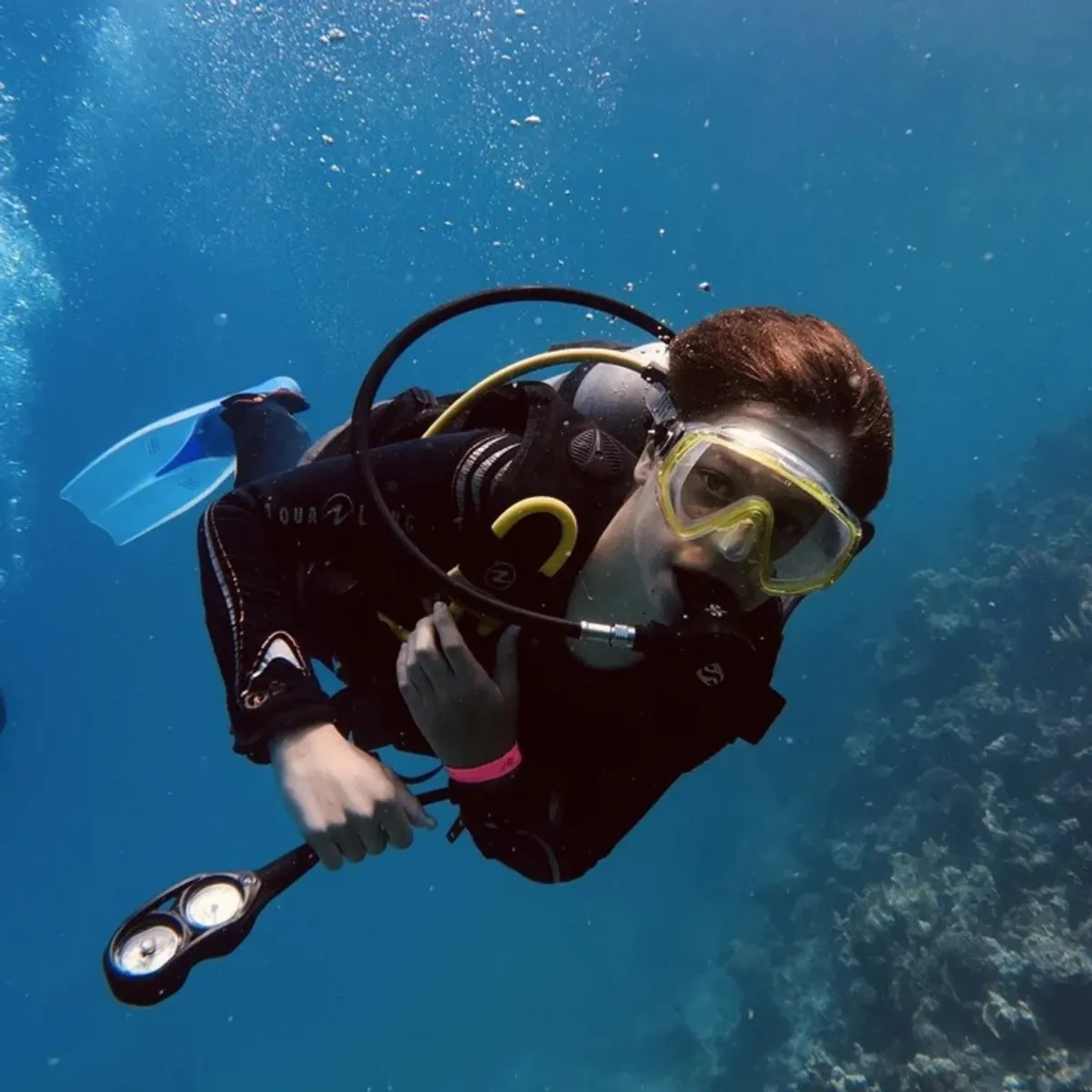 Discover Scuba Diving — scuba diving course in Hurghada, Red Sea
